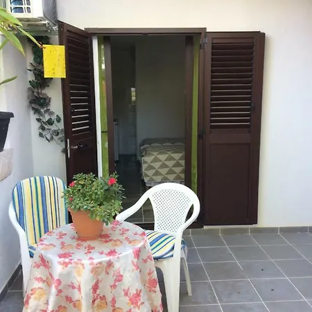 Natali Gulic Apartmán *